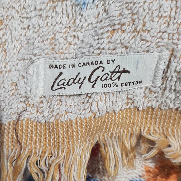 Rare Vtg 60's Cotton Bath Towel, Canada Centennial, 1867-1967 Canadiana 23"x40" - Picture 8 of 8